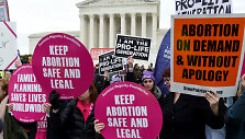 Legalius abortus palaikančios grupės protestuoja Va&scaron;ingtone