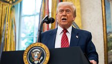 D. Trumpas / RS/MPI/Capital Pictures / RS/MPI/Capital Pictures