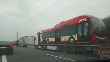 Troleibusas su Vilniaus atributika Čekijos kelyje