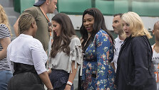 Besilaukianti Serena Williams stebi &bdquo;Roland Garros&ldquo; čempionatą 