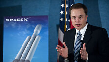 Raketa &bdquo;Falcon Heavy&ldquo;