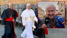 Popiežius Leonas XIV ir kardinolas Vincentas Nicholsas (de&scaron;inėje) / AP / SIPA