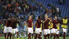 Italijos sostinės derbyje triumfavo &bdquo;Roma&ldquo;