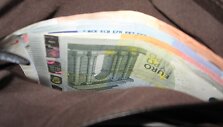 Sulaikius įtariamąjį rasti įkalčiai: pagrobti pinigai