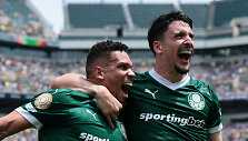 &bdquo;Palmeiras&ldquo; žaidėjai Paulinho ir Joaquinas Piquerezas
