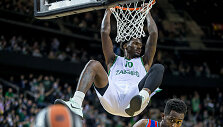 Nigel Hayes