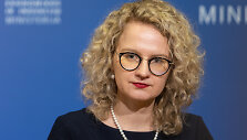 Au&scaron;rinė Armonaitė