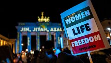 Berlyno aktyvistai i&scaron;rei&scaron;kė palaikymą protestams Irane