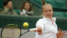 Kiki Bertens prie&scaron; Timea Bacsinszky