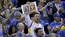 Istorinė 73-oji &bdquo;Golden State Warriors&ldquo; pergalė