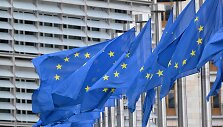 Europos Sąjungos vėliavos / NICOLAS TUCAT / AFP