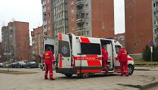 Po Klaipėdoje kilusių mažamečių mu&scaron;tynių, vienas jų i&scaron;vežtas į ligoninę