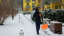 Vilniuje viskas pasidengė puriu sniegu
