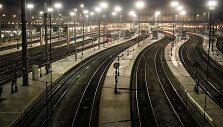 Prancūzijoje masi&scaron;kai streikuoja mokytojai ir transporto sektoriaus darbuotojai