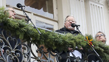 Vasario 16-osios minėjimas prie Signatarų namų Vilniuje