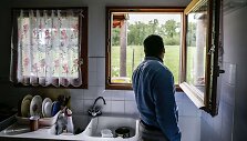 Sirų pabėgėliai Prancūzijos socialiniame būste