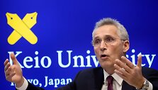 NATO vadovas Jensas Stoltenbergas Kejo universitete Tokijuje