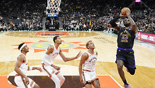 LeBronas Jamesas