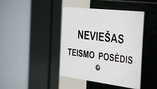 Nevie&scaron;as teismo posėdis