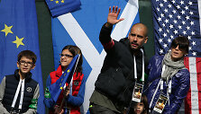 Josepas Guardiola su žmona Cristina Serra ir vaikais 2012 metais