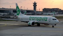 &bdquo;Air France&ldquo; ir &bdquo;Transavia&ldquo; dėl saugumo skrydžių į Beirutą nevykdys iki antradienio / ERIC PIERMONT / AFP