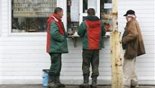 Siekiui apriboti kioskų galimybes prekiauti alumi ir sidru Kauno politikai nepritarė.