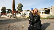 &Scaron;e&scaron;iamečiui ir jo mamai po rankos lūžio reikėjo tik dėmesio, bet buvo siūlomi pinigai