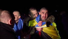 Ukraina i&scaron; Rusijos nelaisvės susigrąžino daugiau kaip 200 karių ir civilių