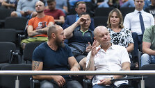 Vilniaus miesto apylinkės teisme tęsiasi prie Seimo vykusių riau&scaron;ių bylos nagrinėjimas
