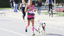 Nidos pusės maratono bėgimas