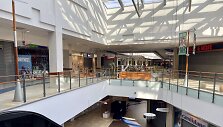 I&scaron;tu&scaron;tėjęs prekybos centras &bdquo;Panorama&ldquo;