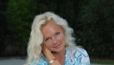 Lucinda Riley