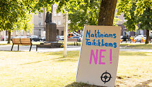 Protestas prie&scaron; naktinio matymo taikiklių pataisų įteisinimą medžioklėje