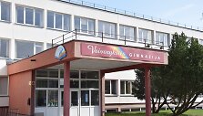 Planuoja i&scaron; pagrindų modernizuoti &bdquo;Vaivoryk&scaron;tės&ldquo; gimnazijos pastatą Gargžduose.