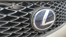 Automobilių prekybos aik&scaron;telė &Scaron;iauliuose