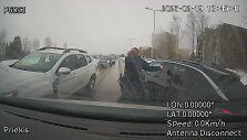 gaudynes-rokiskyje-beglys-suzalojo-policininke
