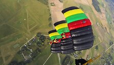 Marijampolės aeroklubo &bdquo;Skydive&ldquo; para&scaron;iutininkų &scaron;uoliai