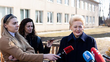 Dalia Grybauskaitė balsavo antrajame savivaldos rinkimų ture