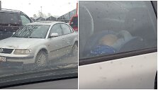 Ma&scaron;inoje prie Kauno &bdquo;Senukų&ldquo; paliktas kūdikis