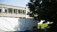 Alytaus r., Verebiejų kaime, apleistoje mokykloje apgyvendinti migrantai