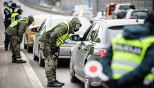 Kontrolės postas kelyje Kaunas - Vilnius