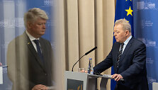 J.Wojciechowskio ir K. Navicko spaudos konferencija