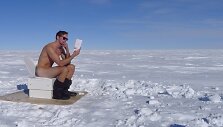 Alexanderis Skarsgardas Pietų a&scaron;igalyje