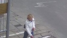 Ie&scaron;koma moteris