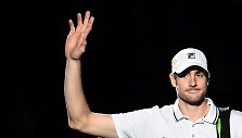 Andy Murray prie&scaron; Johną Isnerį