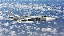 Su-24 karo lėktuvas.