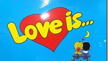 Klastotės &bdquo;Love is&ldquo; pakuotė