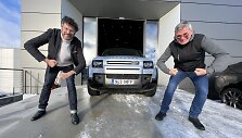Karolis Rai&scaron;ys ir Žilvinas Pekarskas: paskutiniai &bdquo;Land Rover Defender&ldquo; paruo&scaron;imai Dakaro ralio misijai