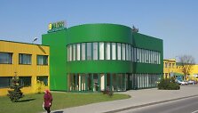 Apie 500 baldų įmonės darbuotojų &scaron;iuo metu patys gaminasi sau pietus.