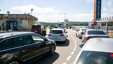 Automobilių eilės prie Smiltynės perkėlos